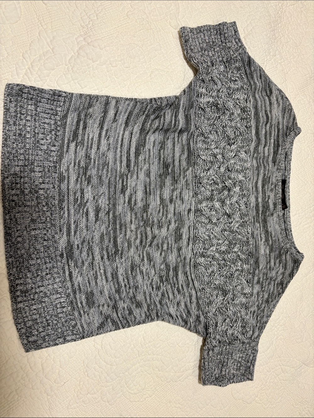 The Limited- Grey Cable-Knit Short-Sleeve Sweater - Women M
